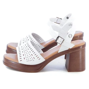 Sandali con cinturino REFRESH art. 172523