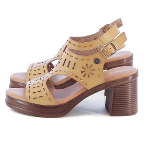 Sandali con t-strap REFRESH art. 172852