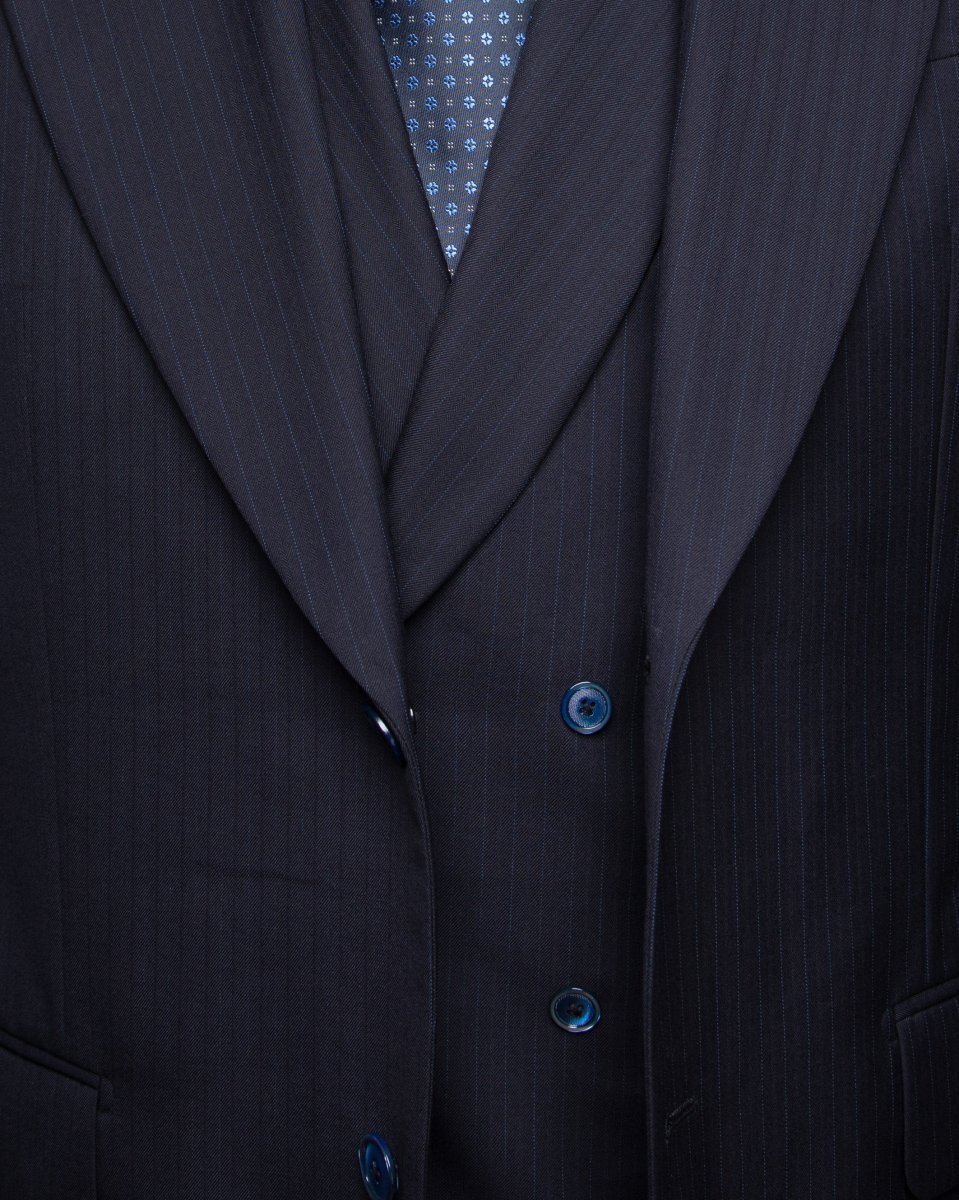 Abito Gessato Blu Navy con Righe Celesti - immagine 4