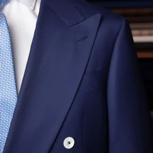 Abito Perugino Blu con Bottoni Madreperla Bianchi