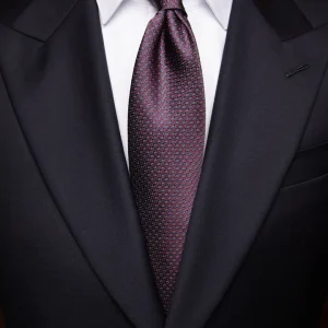 Cravatta Blu con Microfantasia a Quadratini Prugna