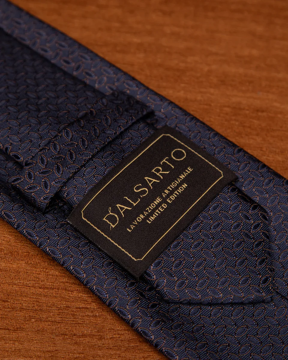 Cravatta Jacquard Blu Notte Con Motivo Ellittico Marrone Caffè - immagine 5