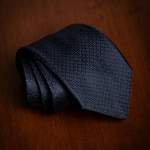 Cravatta Jacquard Blu Notte con Motivo Floreale