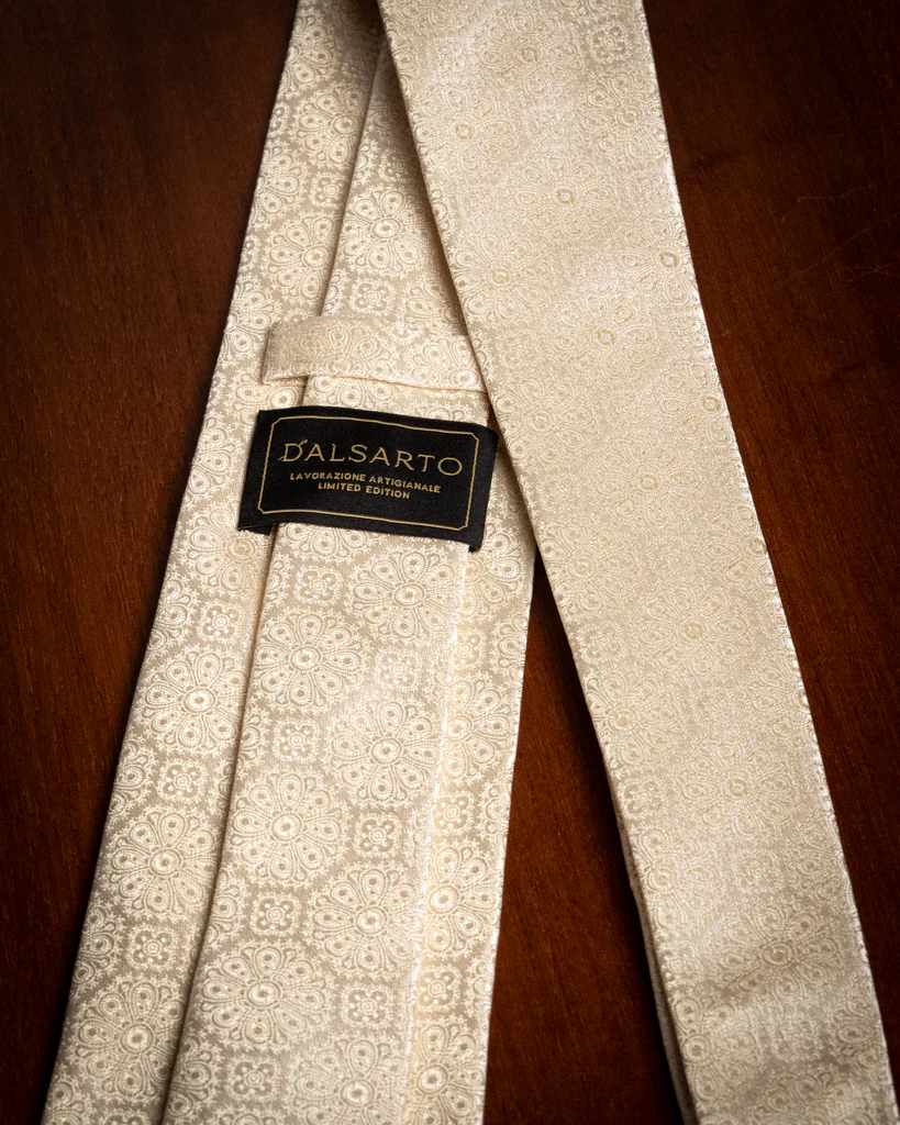 Cravatta Jacquard Champagne con Motivo Floreale - immagine 6