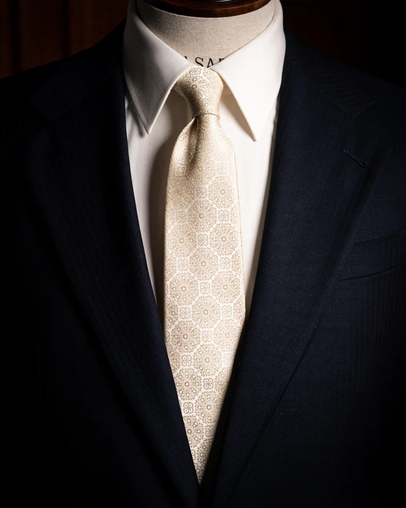 Cravatta Jacquard Champagne con Motivo Floreale - immagine 3