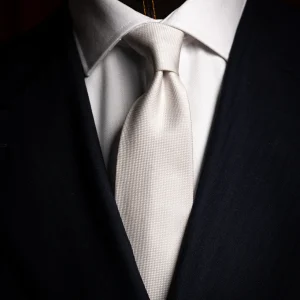 Cravatta Jacquard Grigio Perla con Microtrama