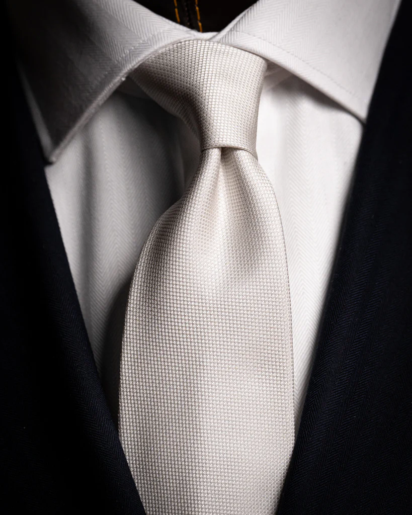 Cravatta Jacquard Grigio Perla con Microtrama - immagine 4