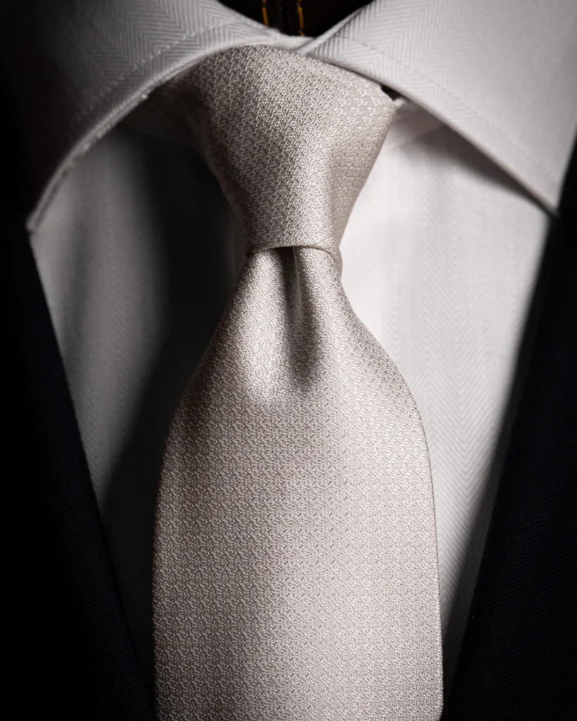 Cravatta Jacquard Operata Grigio Perla - immagine 4