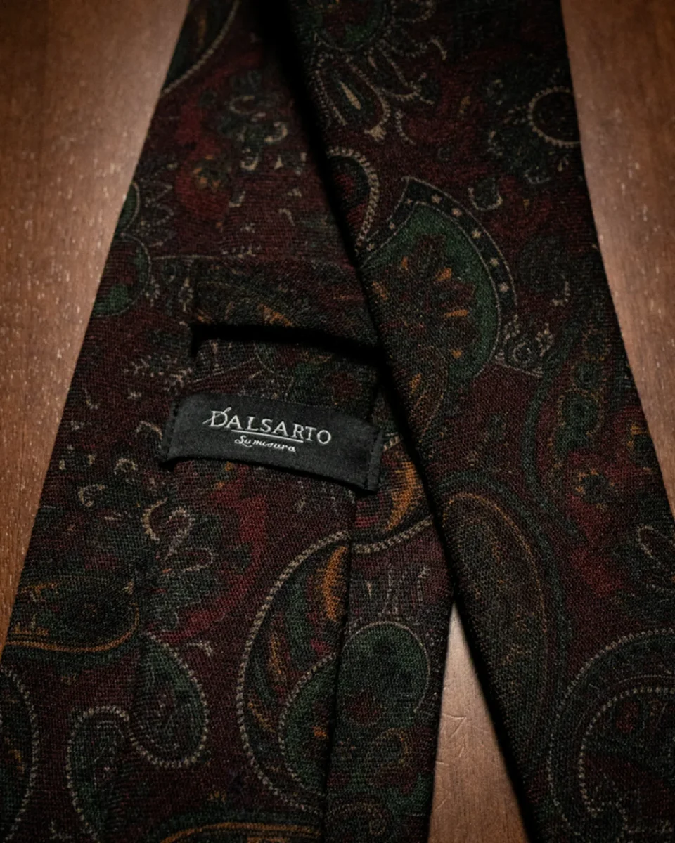 Cravatta Bordeaux con Fantasia Paisley Floreale - immagine 4