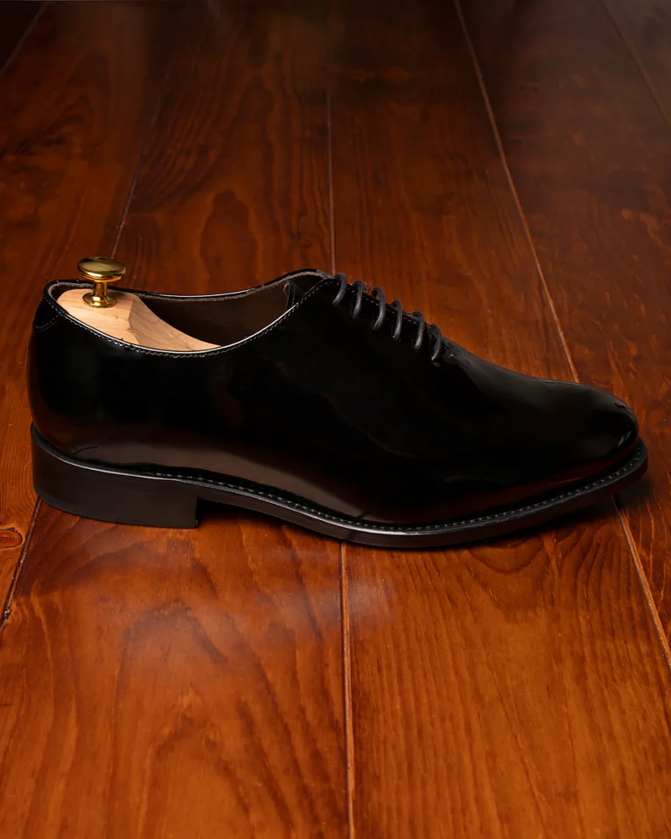 Scarpe One Piece Nero Lucido - immagine 4