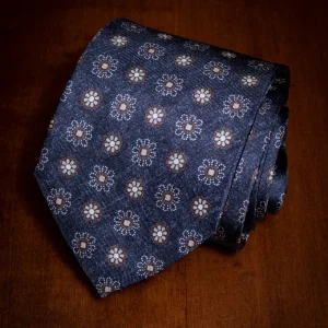 Cravatta Blu con Fiori Marroni e Bianchi