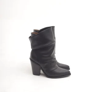 Exclusive – CR002710 – Nero