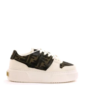 Sneaker Fendi Match in camoscio di colore bianco crema