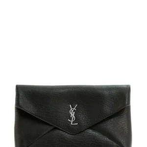 Pochette Envelope Cassandre in pelle martellata color nero