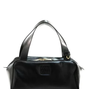 Borsa bauletto in pelle di colore nero