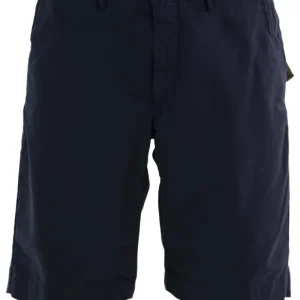 Pantaloni bermuda