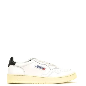 Sneaker Medalist in pelle con talloncino colore nero