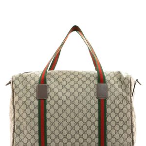 Borsa da viaggio large in tessuto GG Supreme color beige